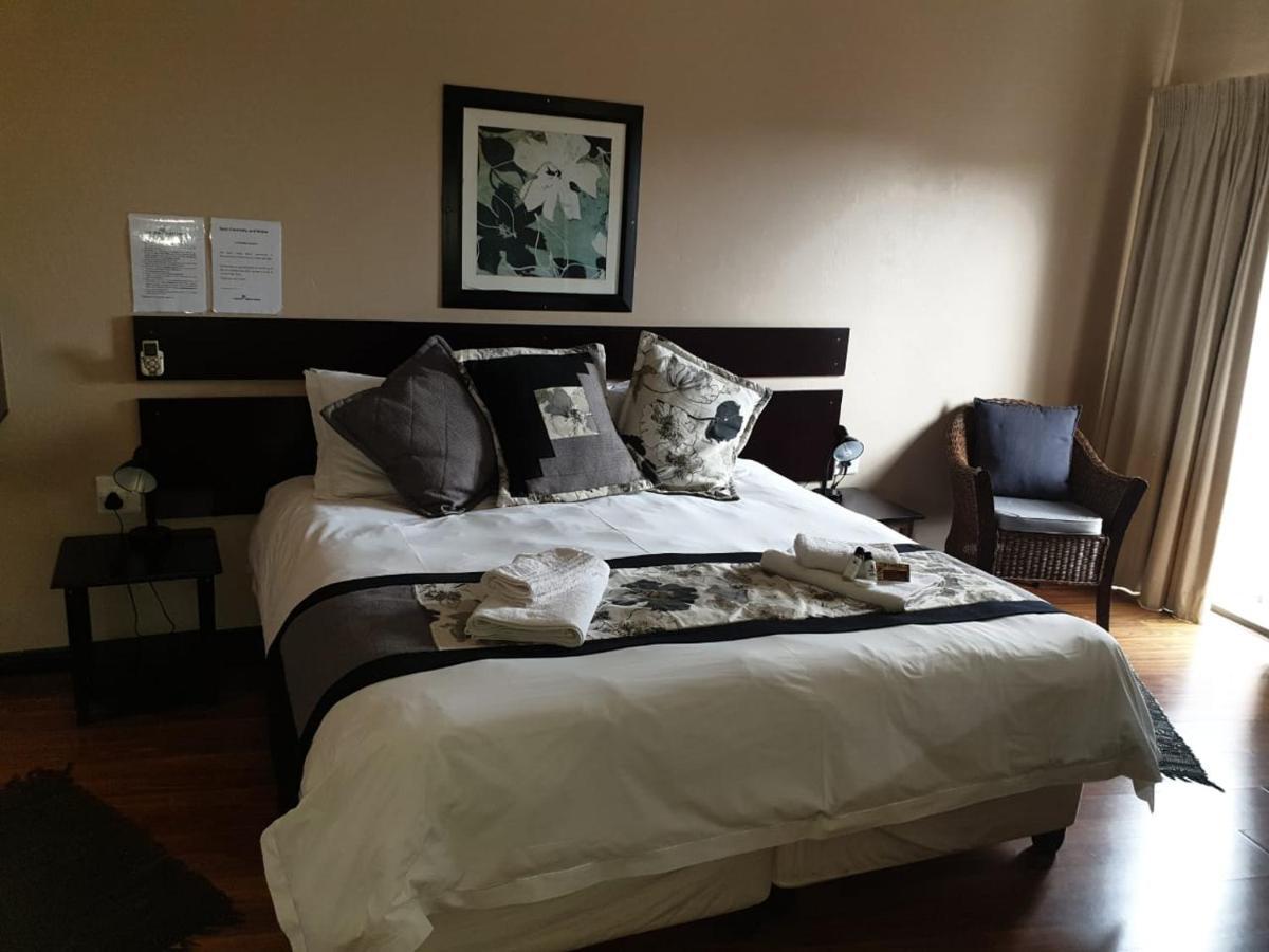 Tsessebe Guesthouse ブルームフォンテーン エクステリア 写真
